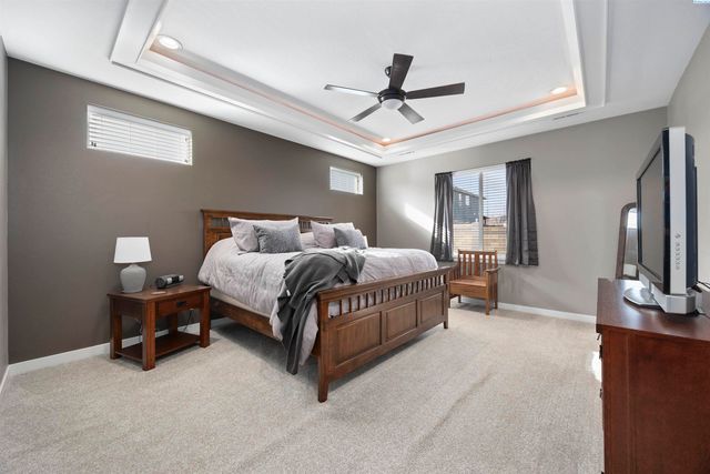 595 Troy Ave, West Richland, WA 99353