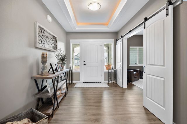 595 Troy Ave, West Richland, WA 99353