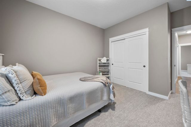 595 Troy Ave, West Richland, WA 99353