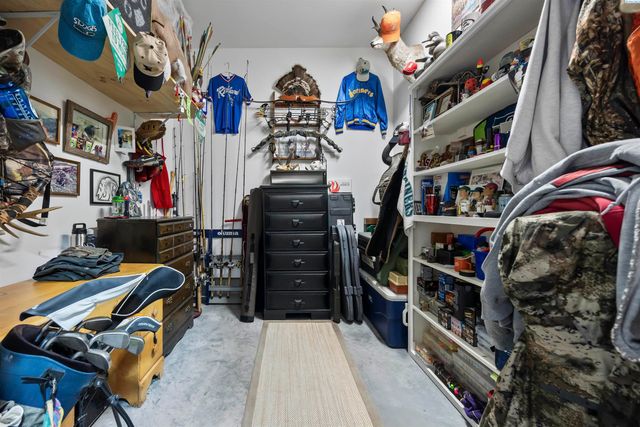 595 Troy Ave, West Richland, WA 99353