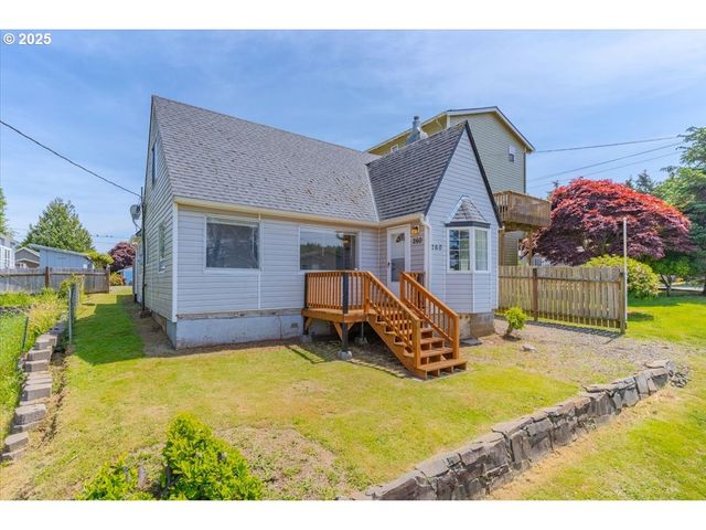 260 Se PORT Ave, Lincoln City, OR 97367
