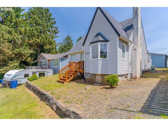 260 Se PORT Ave, Lincoln City, OR 97367