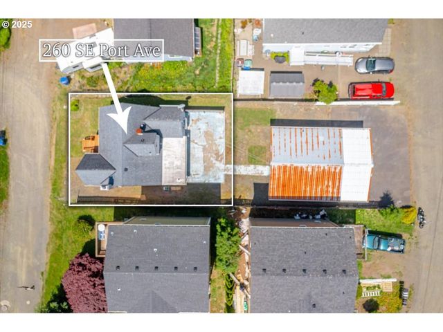 260 Se PORT Ave, Lincoln City, OR 97367
