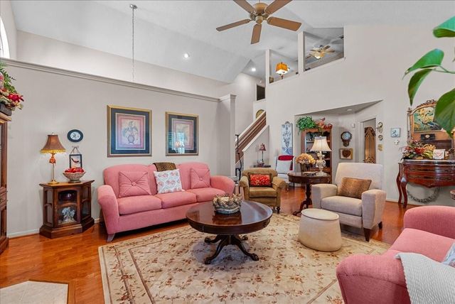 2601 S Broadway Street 71, La Porte, TX 77571