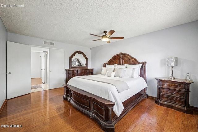 3215 W PARADISE Lane, Phoenix, AZ 85053