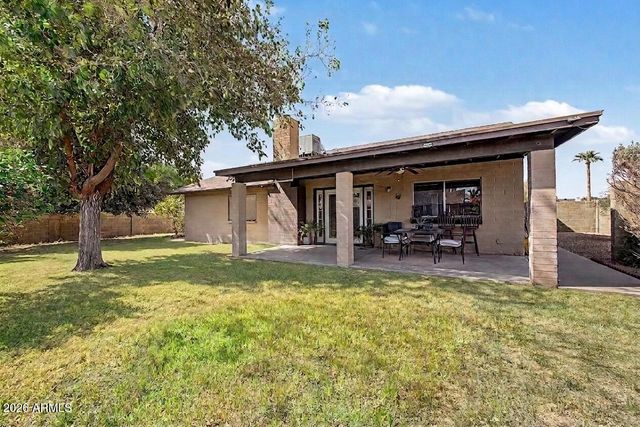 3215 W PARADISE Lane, Phoenix, AZ 85053