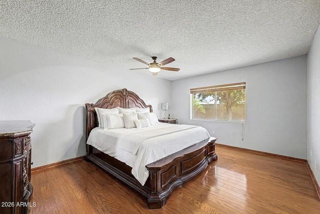 3215 W PARADISE Lane, Phoenix, AZ 85053