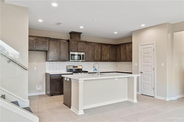 10100 N 13th Street, Mcallen, TX 78504