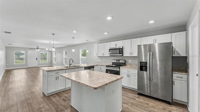 902 N VERMONT AVENUE, Lakeland, FL 33801