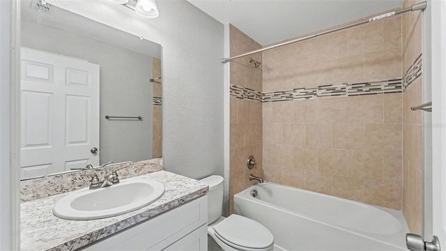 902 N VERMONT AVENUE, Lakeland, FL 33801