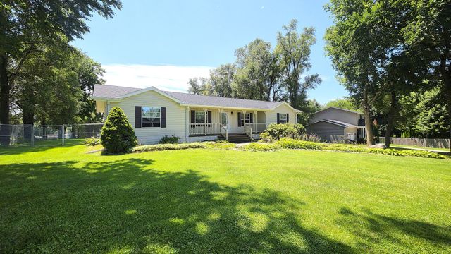 1941 W 53rd Street, Davenport, IA 52806