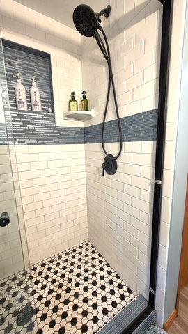 1941 W 53rd Street, Davenport, IA 52806