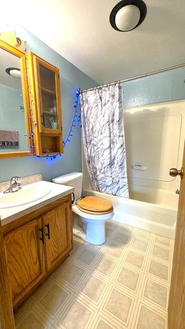 1941 W 53rd Street, Davenport, IA 52806