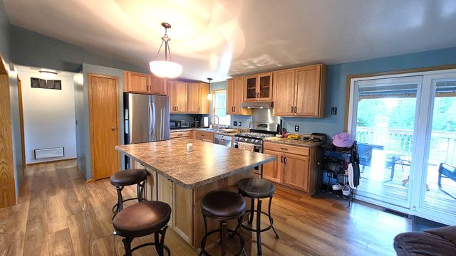 1941 W 53rd Street, Davenport, IA 52806