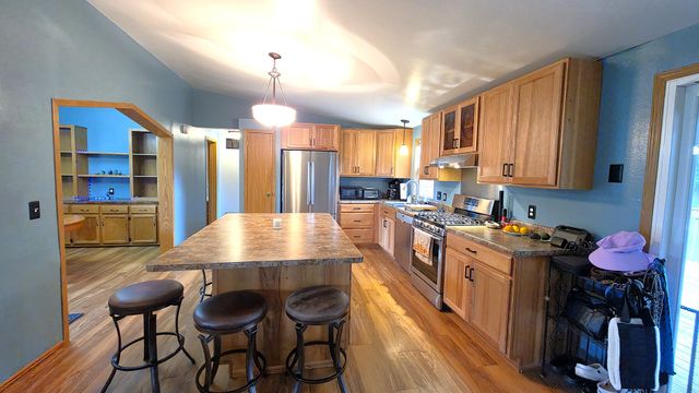 1941 W 53rd Street, Davenport, IA 52806