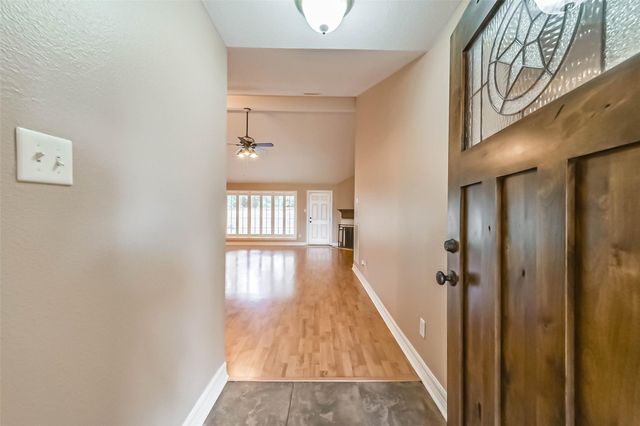 4111 Hermitage Hollow Lane, Houston, TX 77339