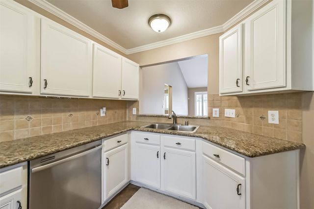 4111 Hermitage Hollow Lane, Houston, TX 77339