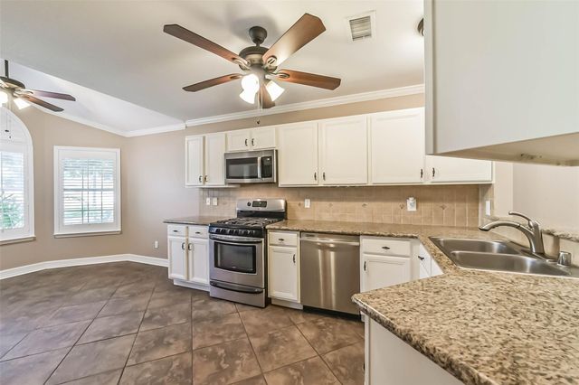 4111 Hermitage Hollow Lane, Houston, TX 77339