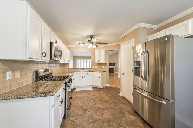 4111 Hermitage Hollow Lane, Houston, TX 77339