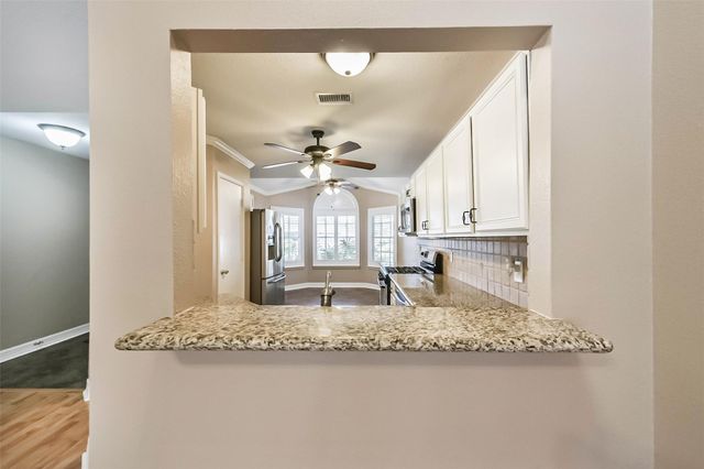 4111 Hermitage Hollow Lane, Houston, TX 77339