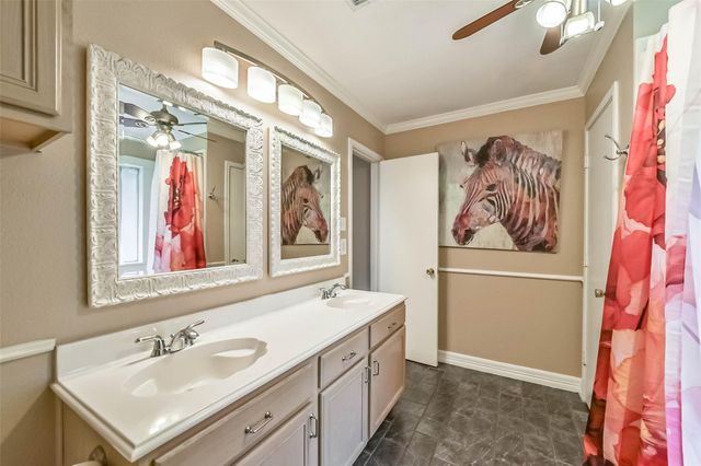 4111 Hermitage Hollow Lane, Houston, TX 77339
