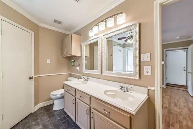 4111 Hermitage Hollow Lane, Houston, TX 77339