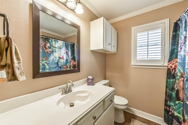 4111 Hermitage Hollow Lane, Houston, TX 77339