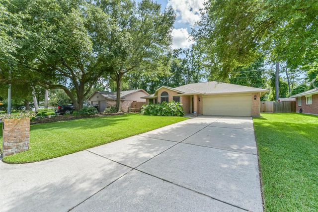 4111 Hermitage Hollow Lane, Houston, TX 77339