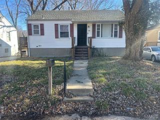 10194 Cloverdale Drive, St Louis, MO 63136