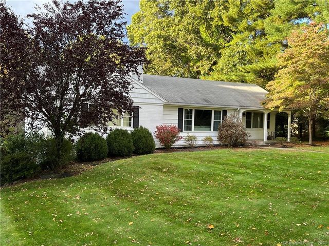 129 Buttonball Road, Orange, CT 06477