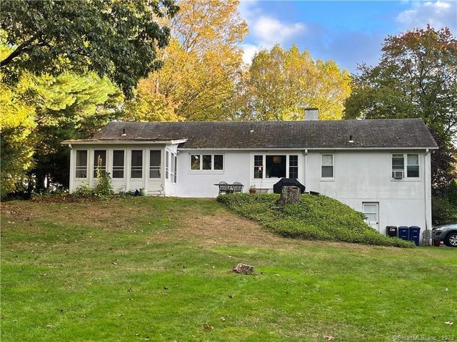 129 Buttonball Road, Orange, CT 06477