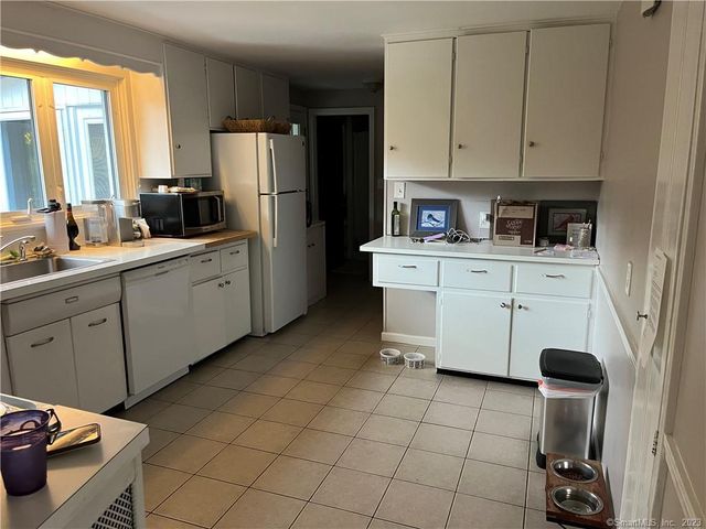 129 Buttonball Road, Orange, CT 06477