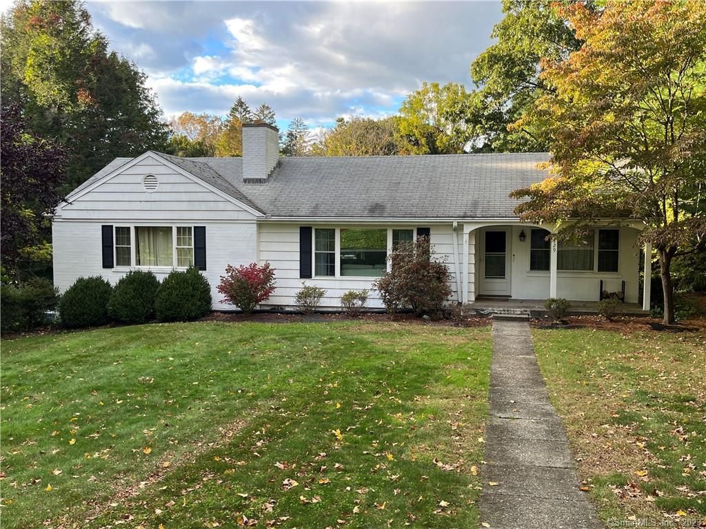 129 Buttonball Road, Orange, CT 06477