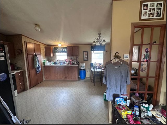 114 Iron Works Road, Irvine, KY 40336