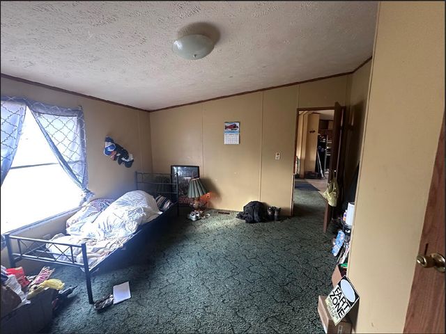 114 Iron Works Road, Irvine, KY 40336