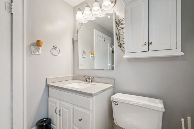 203 NE 27th Street, Cedar Rapids, IA 52402