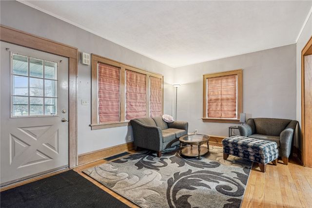 203 NE 27th Street, Cedar Rapids, IA 52402