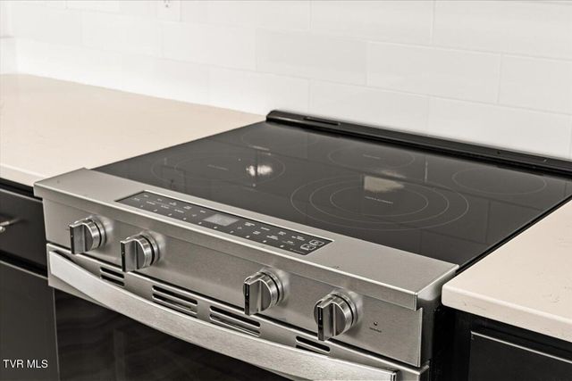 954 Cabot Cove, Jonesborough, TN 37659