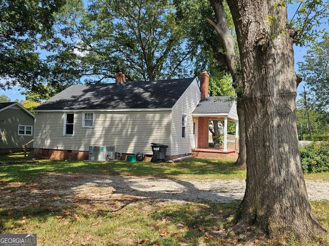 846 Benson Street, Hartwell, GA 30643