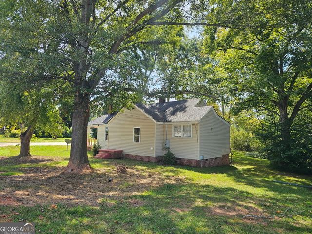 846 Benson Street, Hartwell, GA 30643