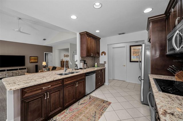 2814 JARVIS CIRCLE, Palm Harbor, FL 34683