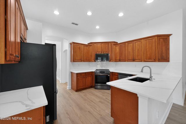 10958 CRICHTON Road, Jacksonville, FL 32221