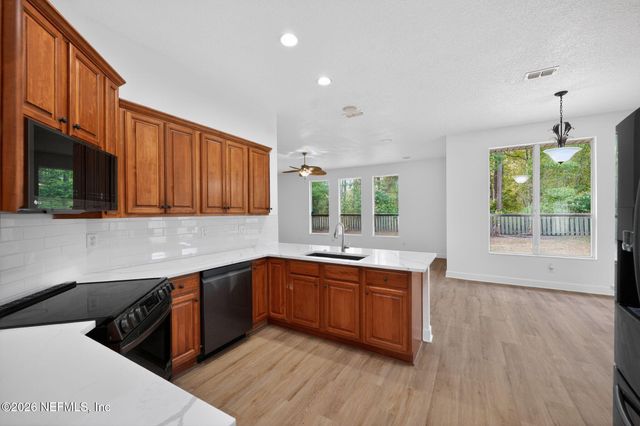 10958 CRICHTON Road, Jacksonville, FL 32221