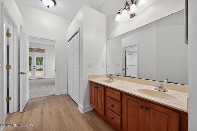 10958 CRICHTON Road, Jacksonville, FL 32221