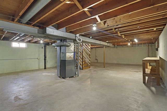 3900 11th AVENUE, Kenosha, WI 53140