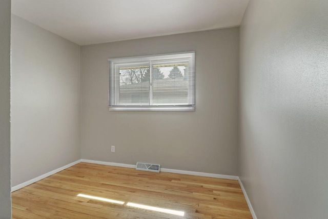 3900 11th AVENUE, Kenosha, WI 53140