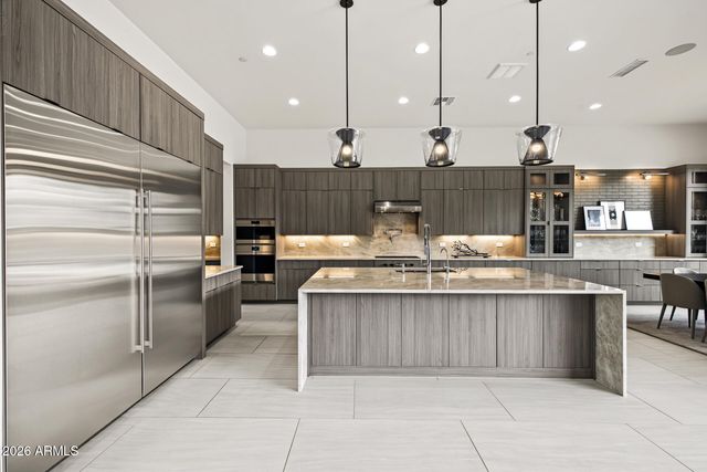 12815 E ROSEWOOD Drive, Scottsdale, AZ 85255