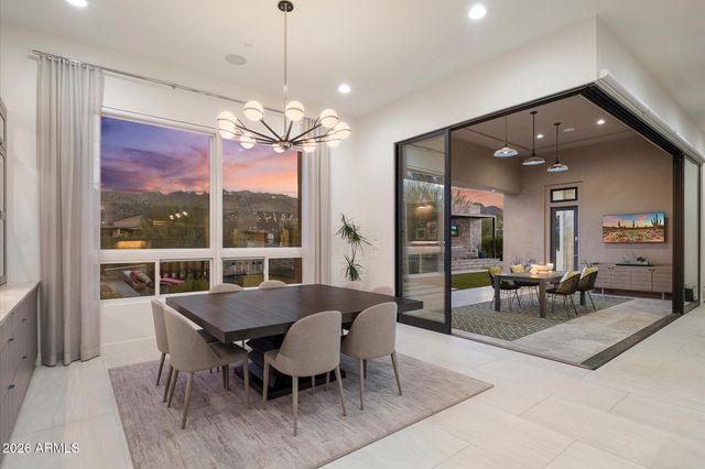 12815 E ROSEWOOD Drive, Scottsdale, AZ 85255