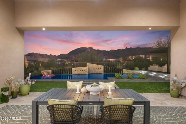 12815 E ROSEWOOD Drive, Scottsdale, AZ 85255