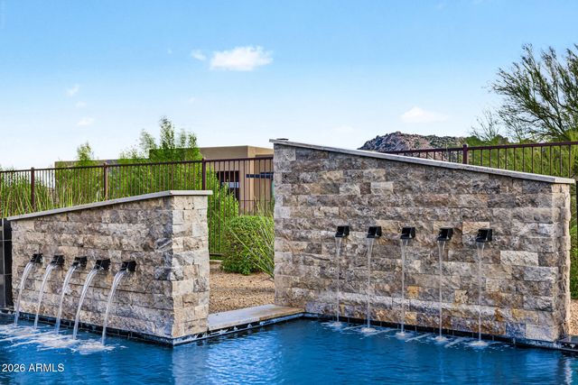 12815 E ROSEWOOD Drive, Scottsdale, AZ 85255